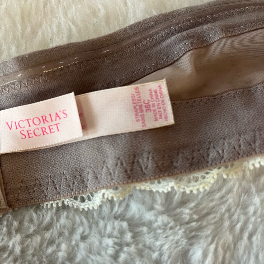 Victoria S. Strapless/adjustable Bra - Picture 2 of 7